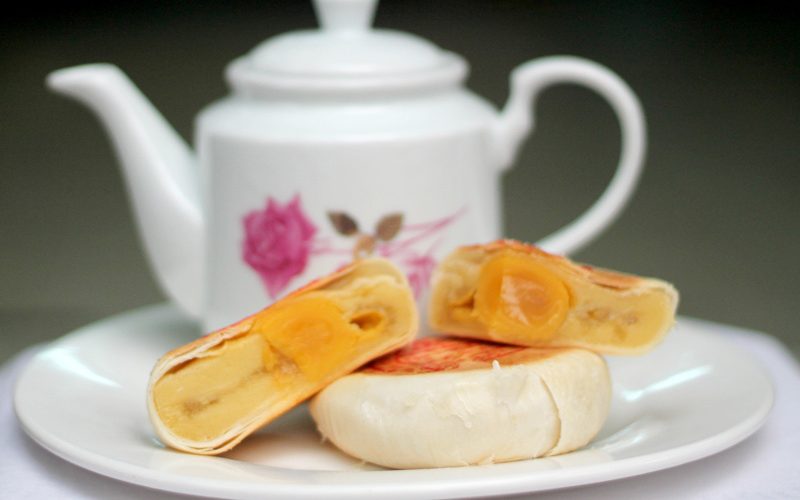 bánh pía đậu xanh sầu riêng Tân Huê Viên