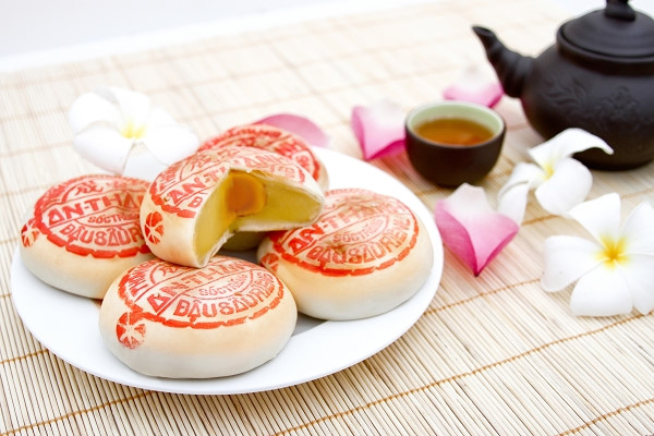 đặc sản Sóc Trăng nổi tiếng bánh pía