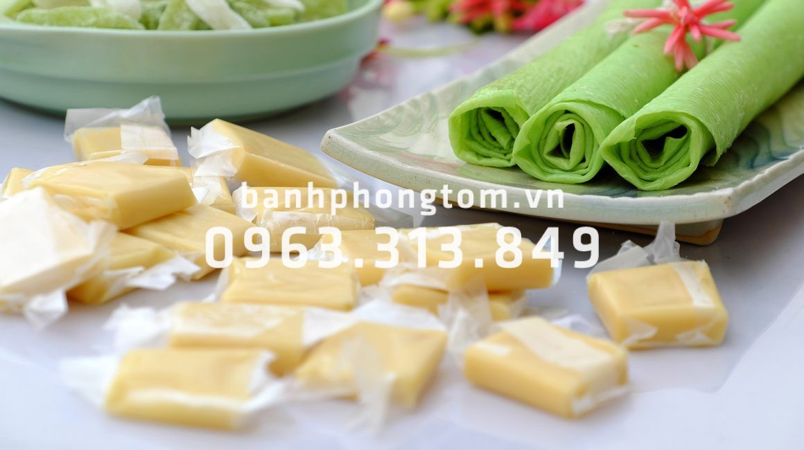 Bánh phồng sữa là một trong những món quà biếu thịnh hành