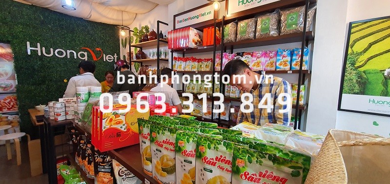 bánh kẹo đặc sản làm quà gần sân bay